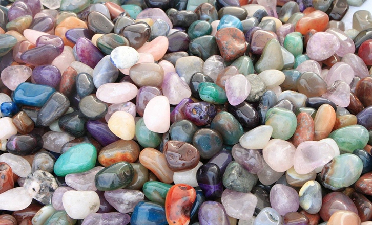 北京半寶石進(jìn)口報關(guān)公司