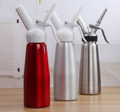 上海進(jìn)口臺灣不銹鋼奶油瓶清關(guān)資料-19年報(bào)關(guān)行