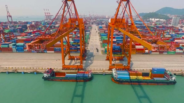 1638358951240781.jpg 蛇口港口報關(guān)公司哪家好_蛇口港報關(guān)公司推薦_副本.jpg