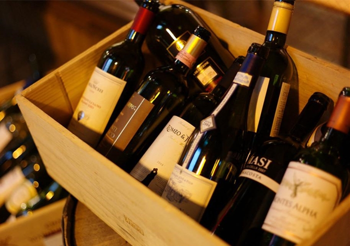 進口葡萄酒清關代理公司告訴你所需資料 葡萄酒進口報關公司_副本.jpg